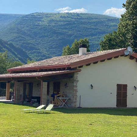 Meriggio Agriturismo Fiastra Kültér fotó